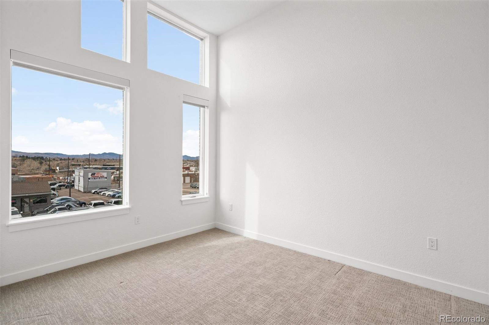 1616 S Broadway Unit: 300