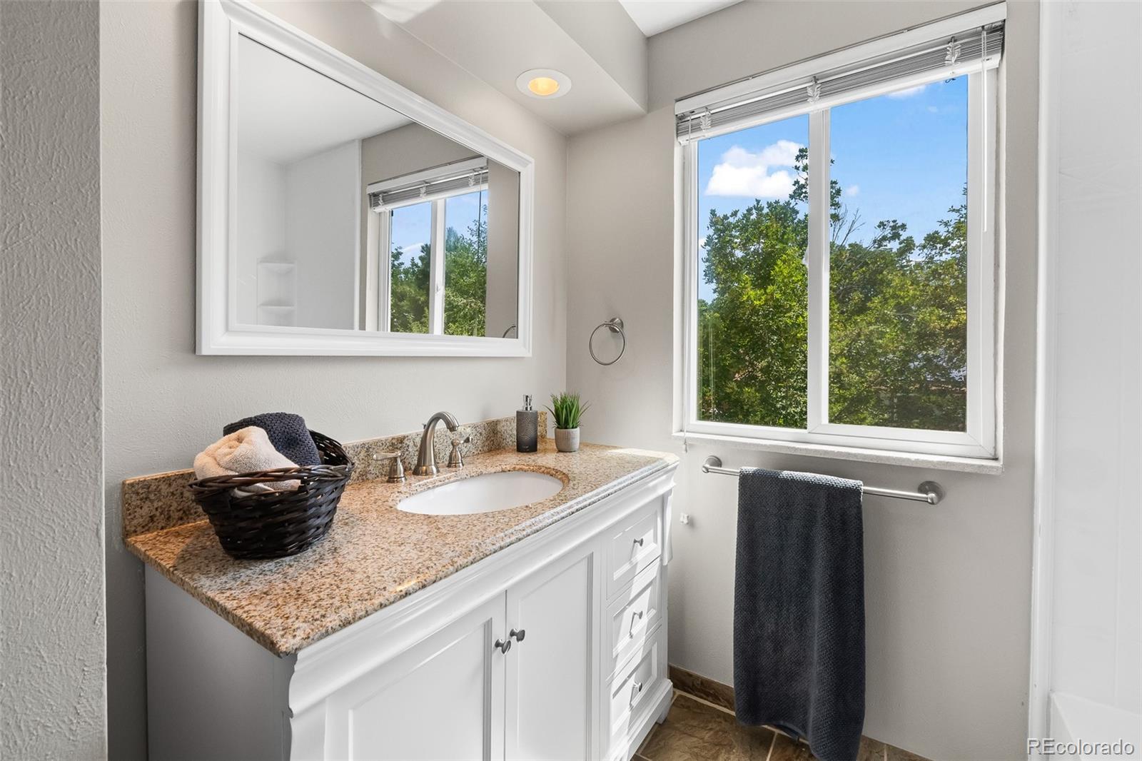 8280 Garland Drive