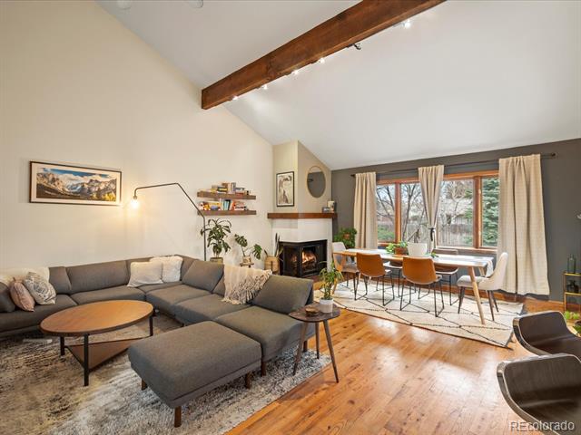 1276 Harrison Court