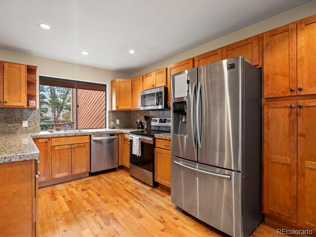 1276 Harrison Court