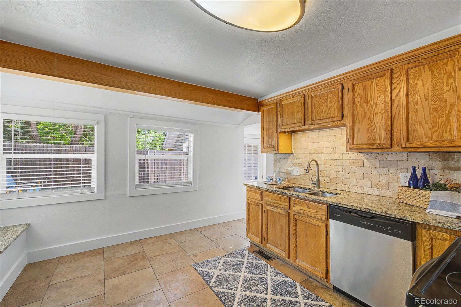 4997 Green Court