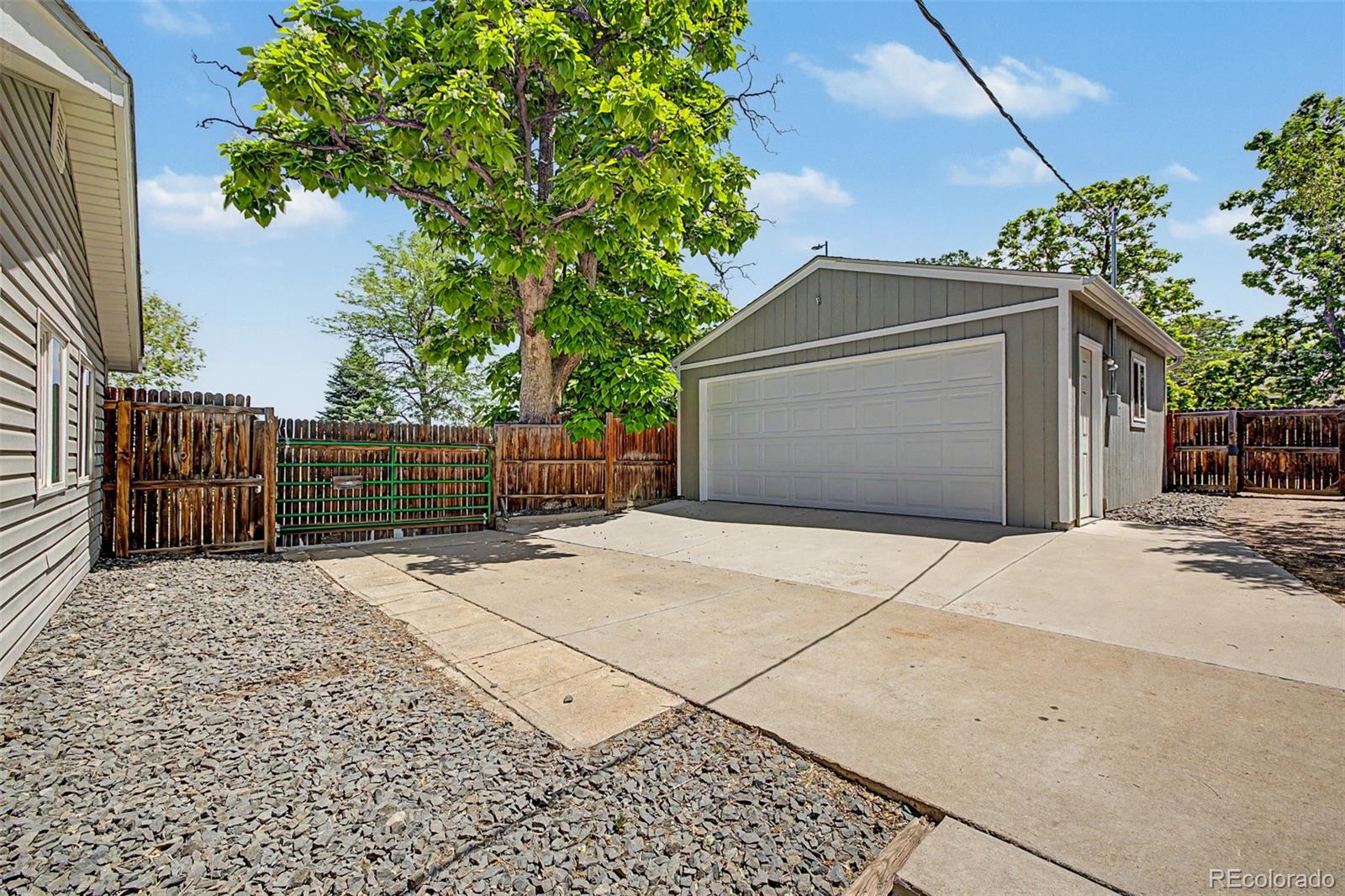 4997 Green Court