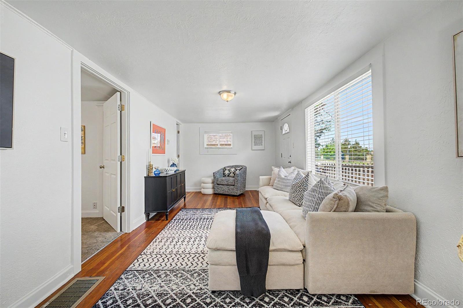 4997 Green Court