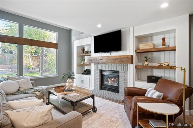 9919 Silver Maple Road