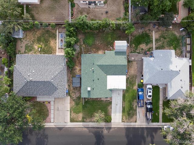 6035 Everett Street