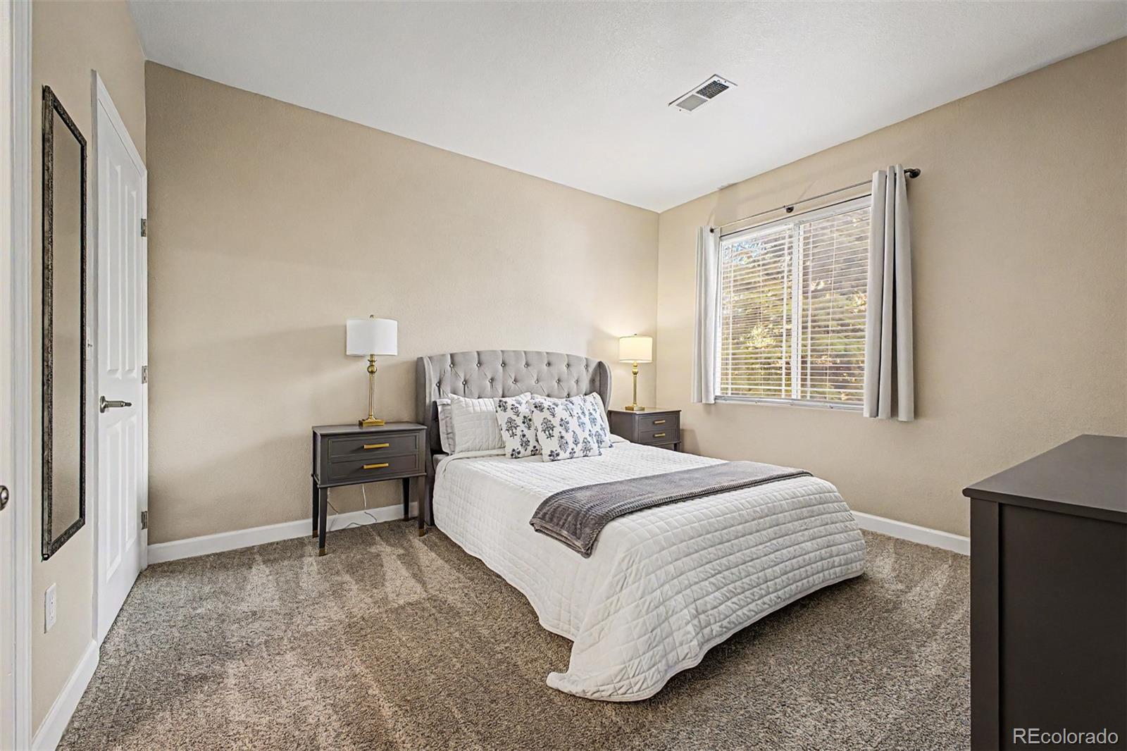 8496 S Hoyt Way Unit: 206
