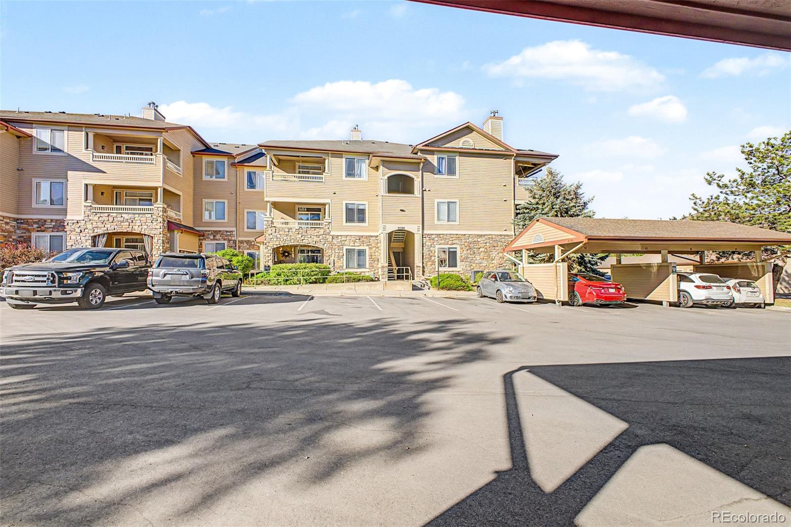 8496 S Hoyt Way Unit: 206