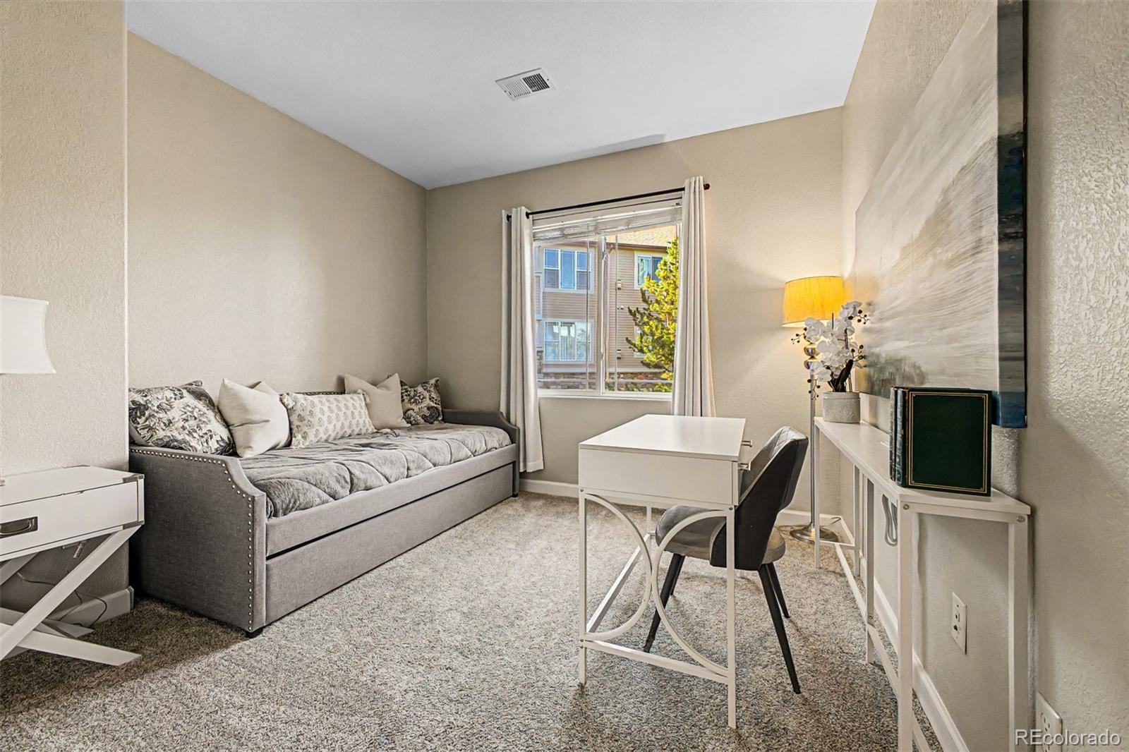 8496 S Hoyt Way Unit: 206