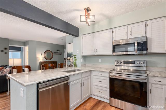 8500 E Jefferson Avenue Unit: 8C
