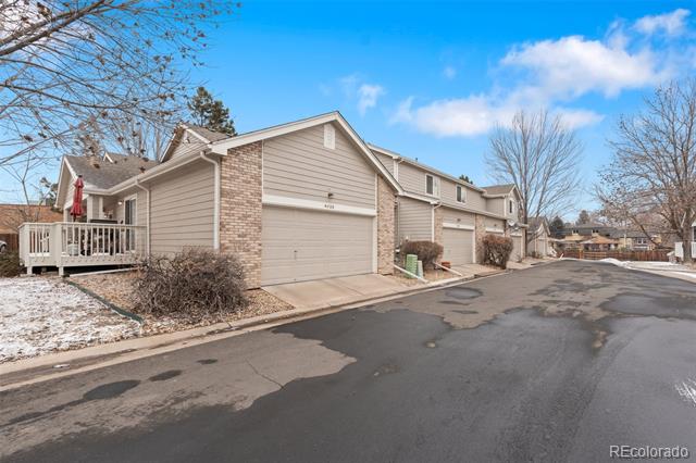 4023 E Geddes Circle