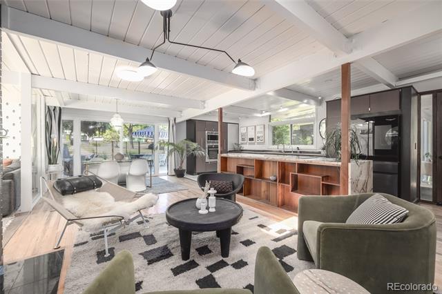 1398 S Fairfax Street