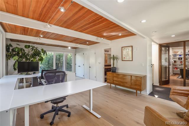 1398 S Fairfax Street