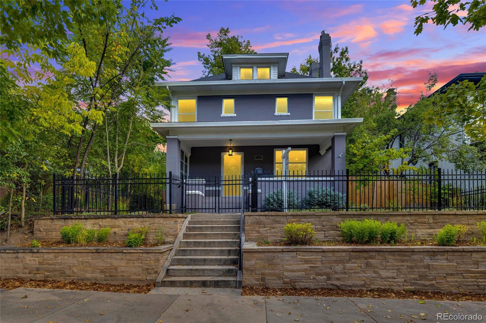 748 N Downing Street