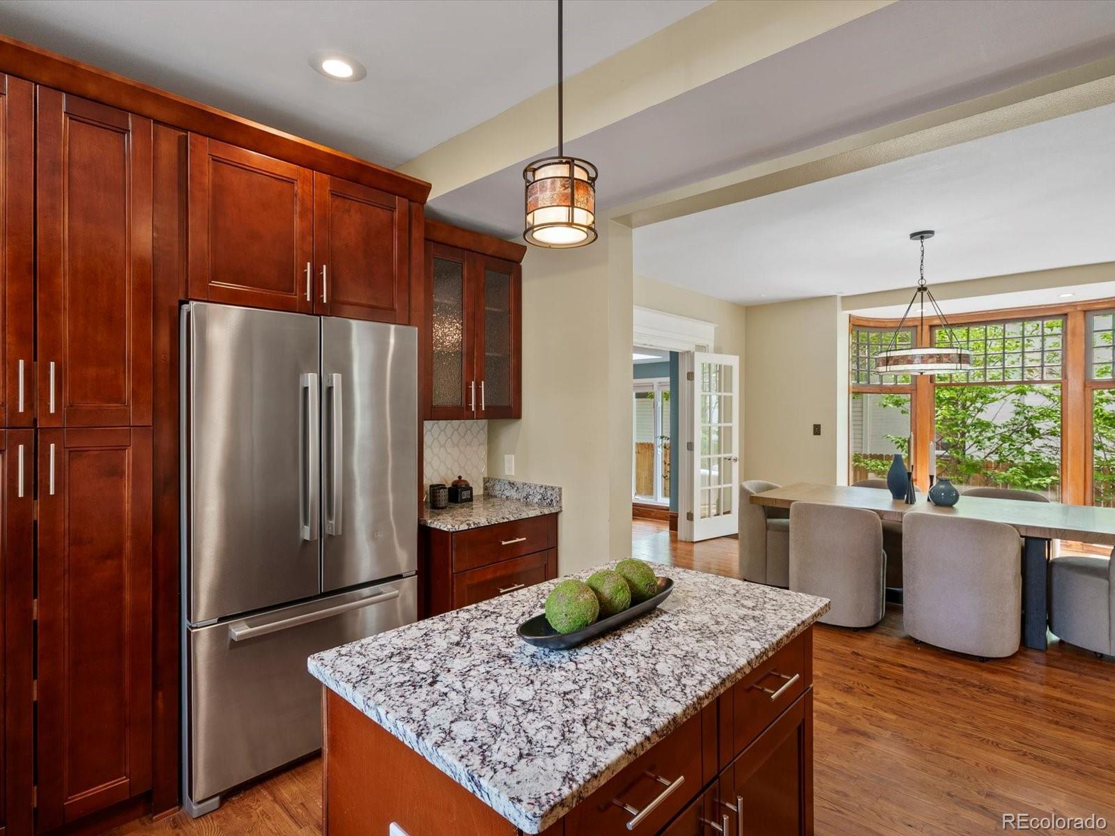 748 N Downing Street