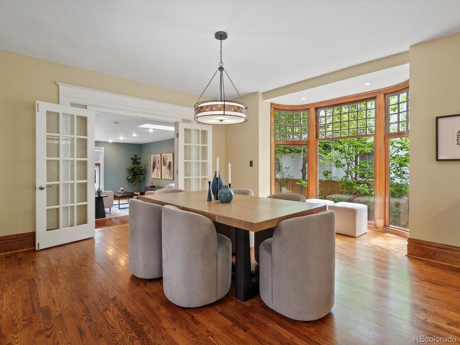 748 N Downing Street