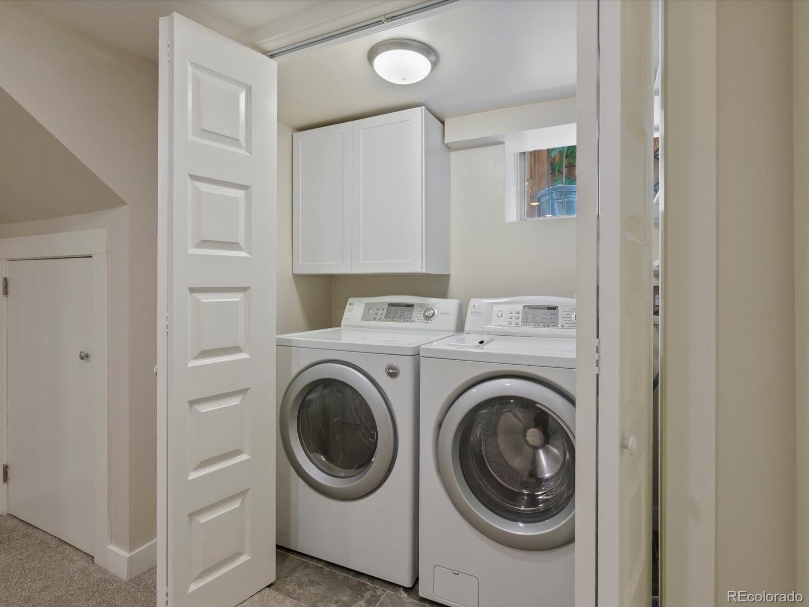 748 N Downing Street