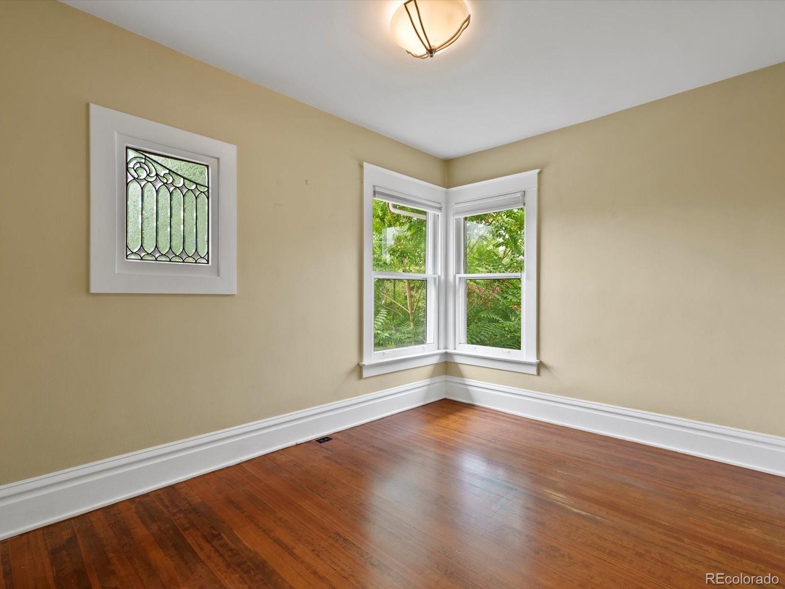 748 N Downing Street