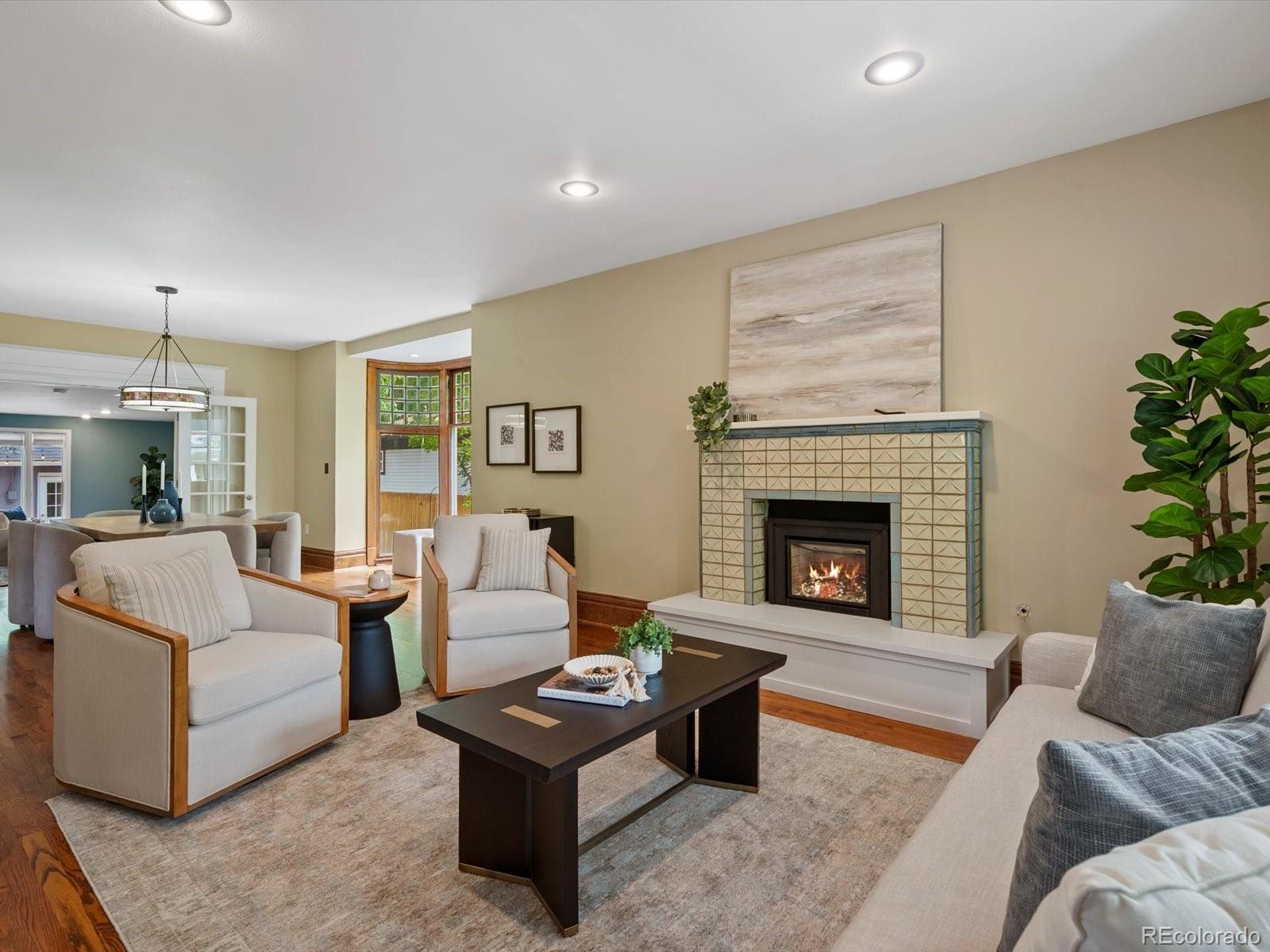 748 N Downing Street