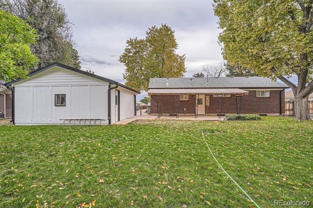11009 Pearl Circle