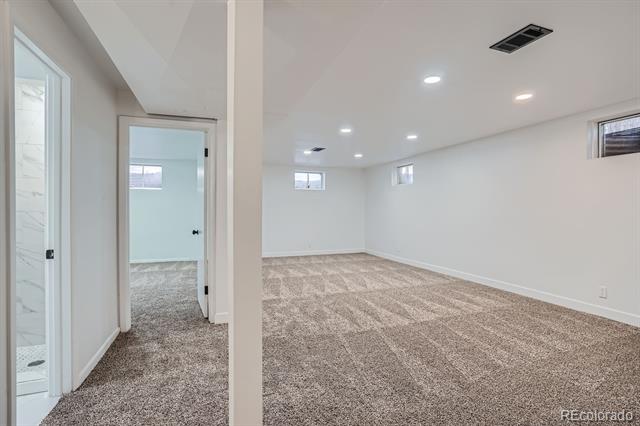 11009 Pearl Circle
