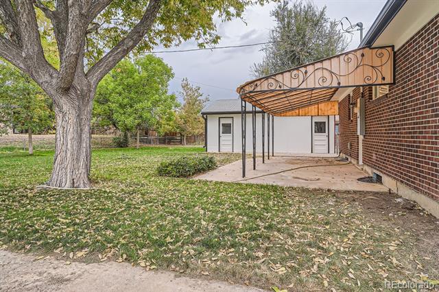 11009 Pearl Circle