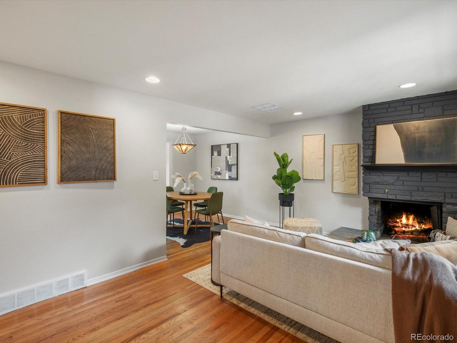 1648 S Locust Street