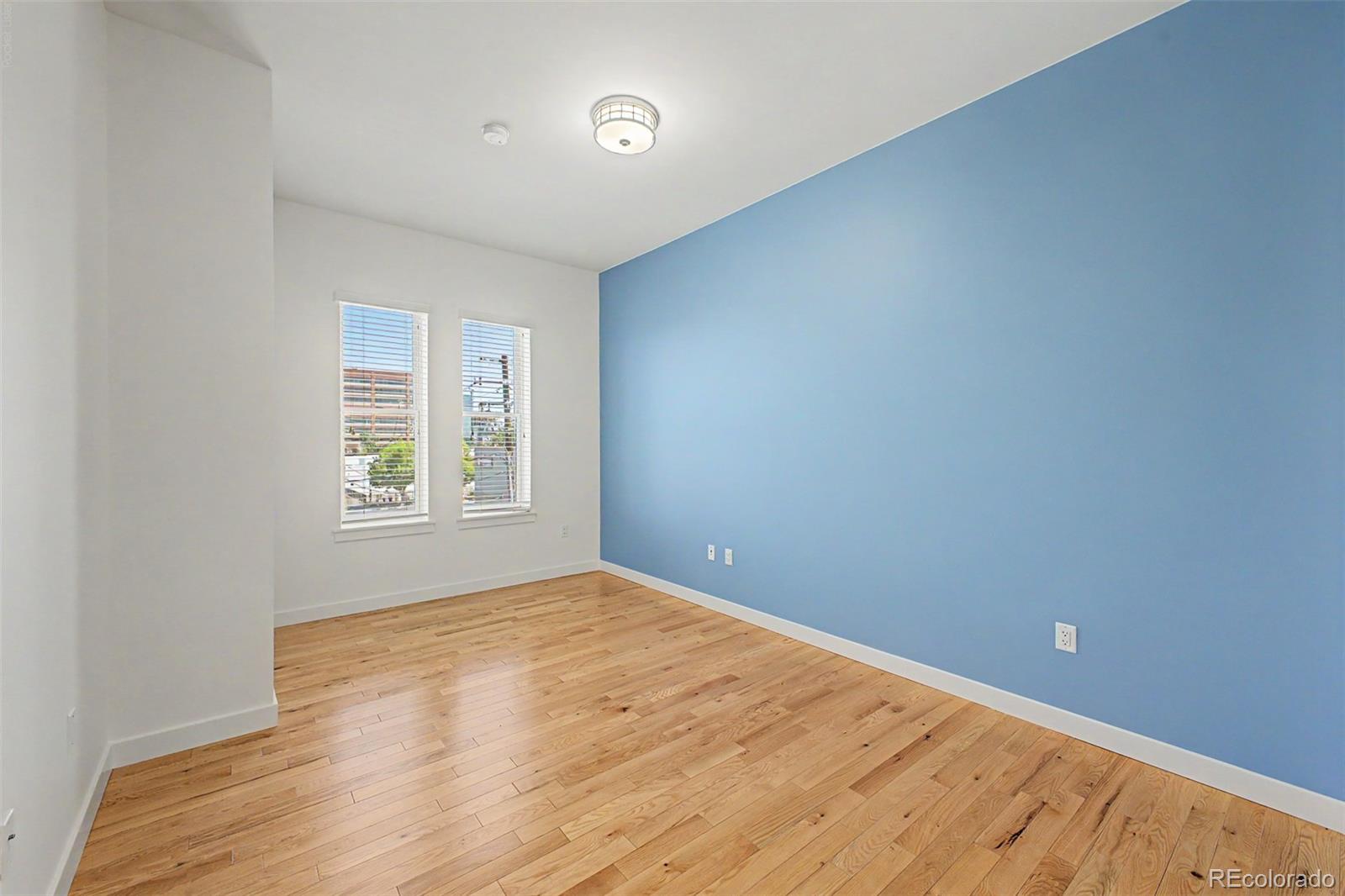 410 Acoma Street Unit: 305