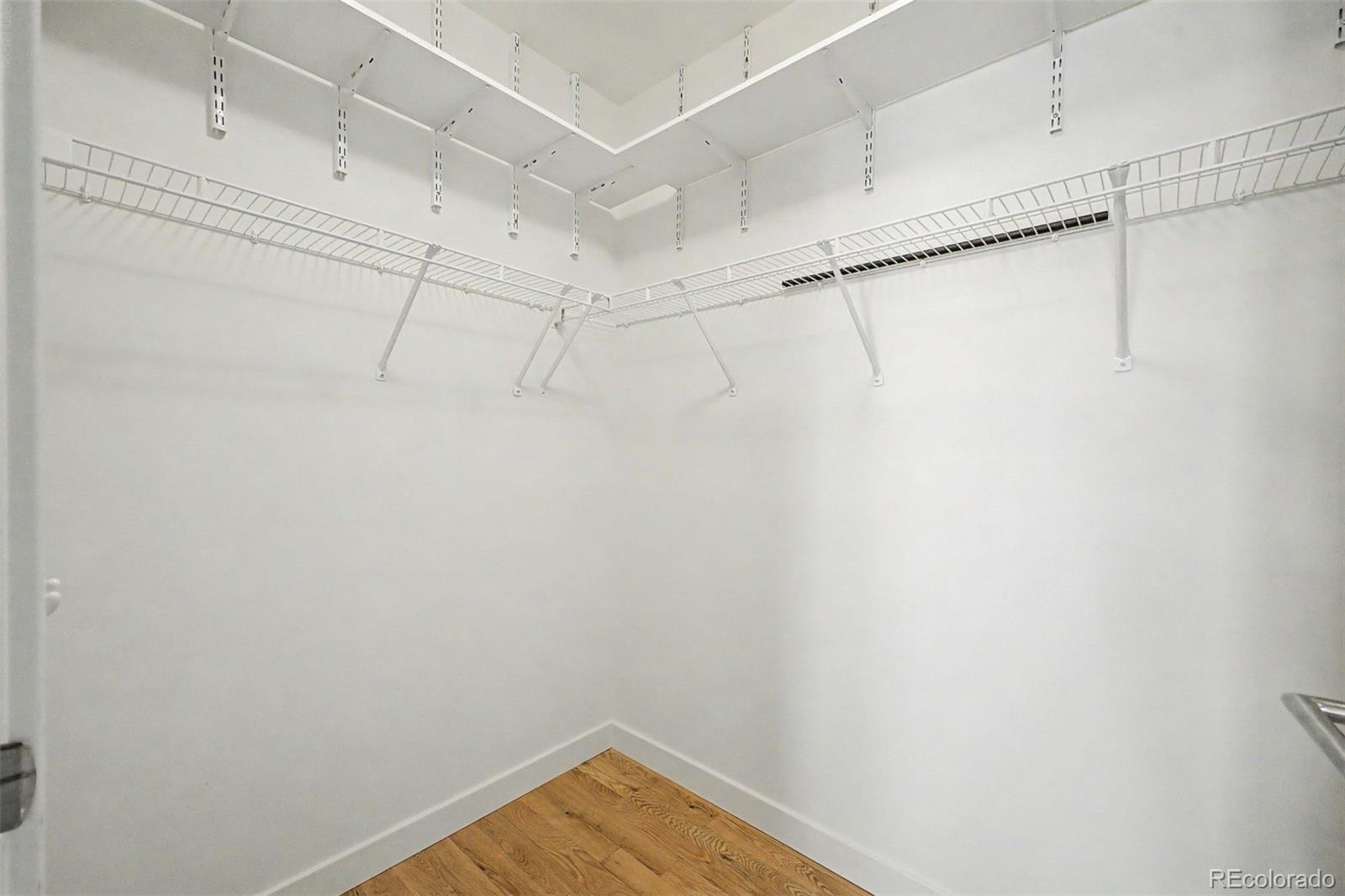 410 Acoma Street Unit: 305