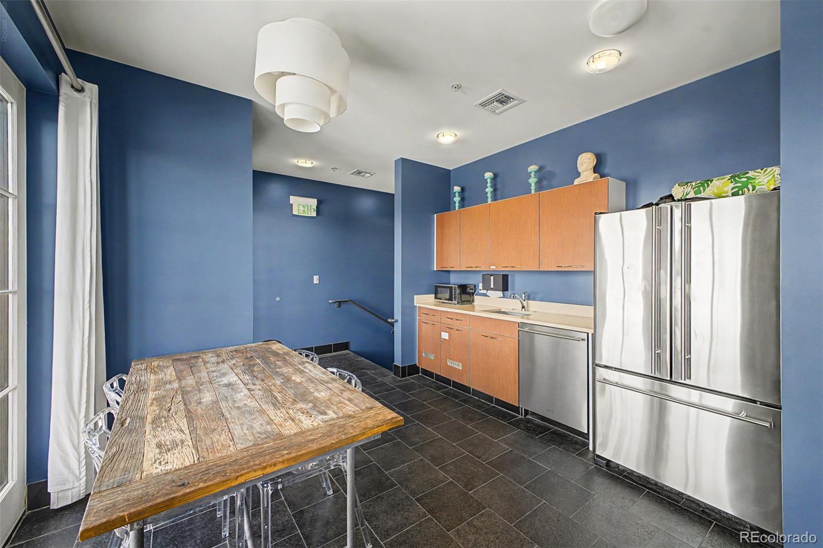 410 Acoma Street Unit: 305