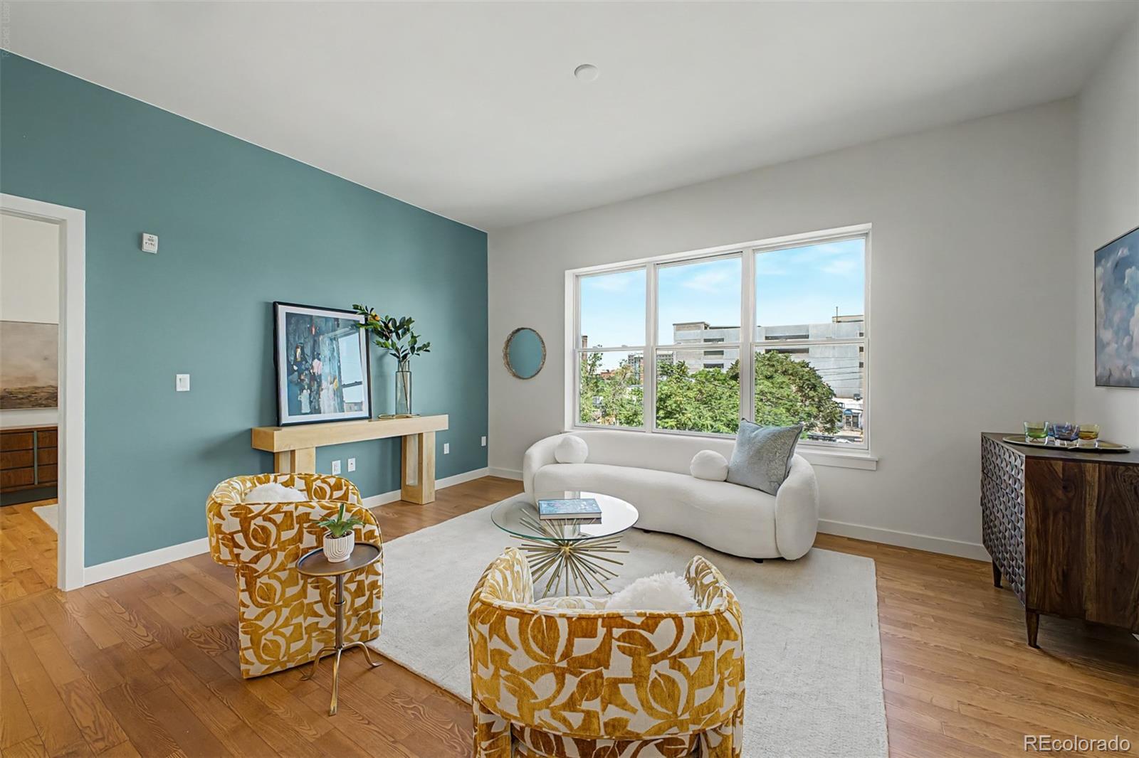 410 Acoma Street Unit: 305