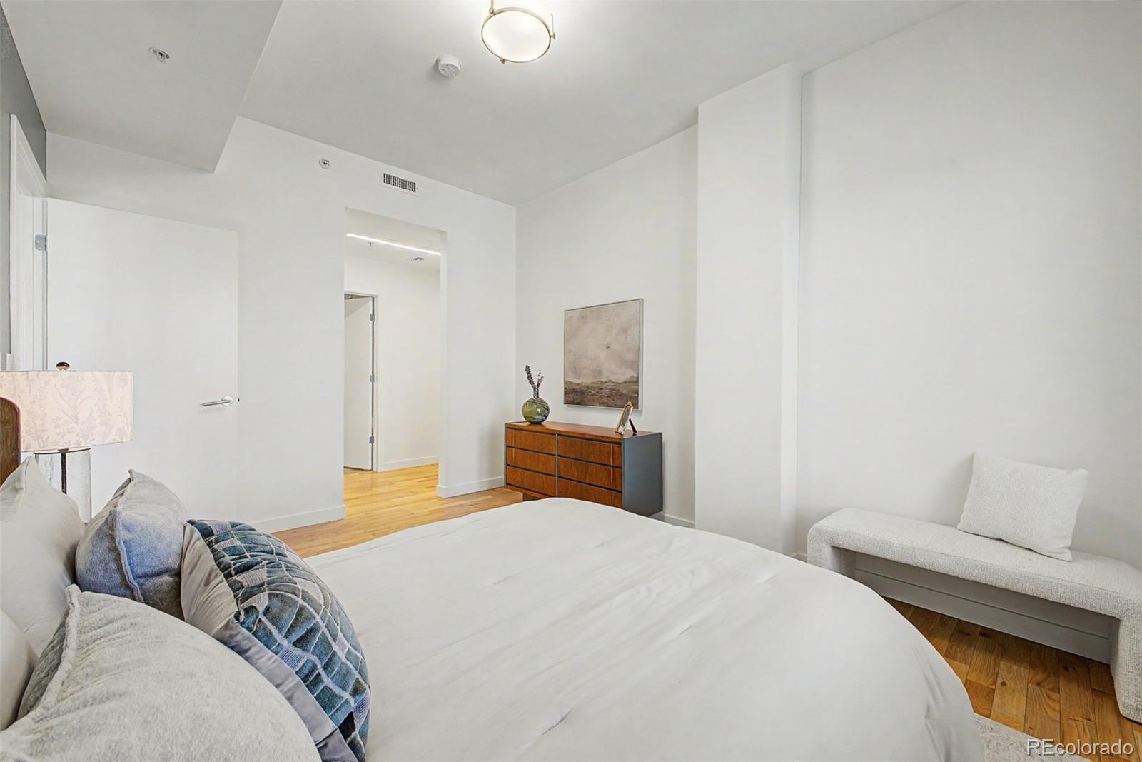 410 Acoma Street Unit: 305