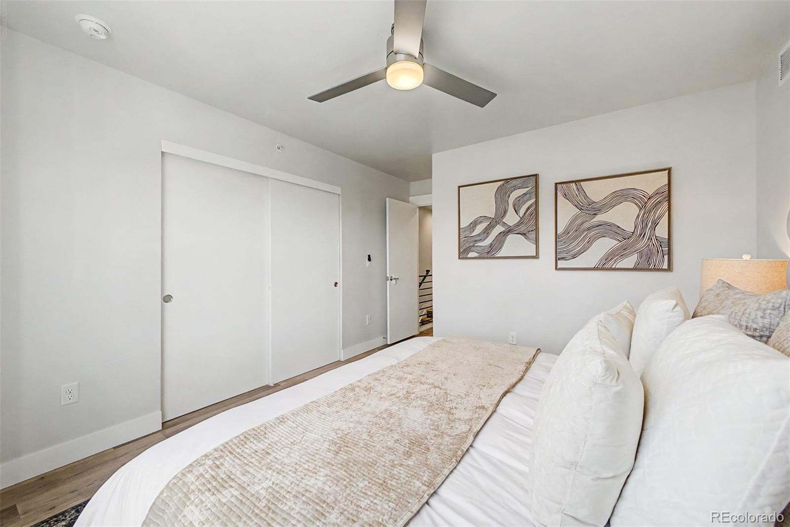 3437 W 63rd Place