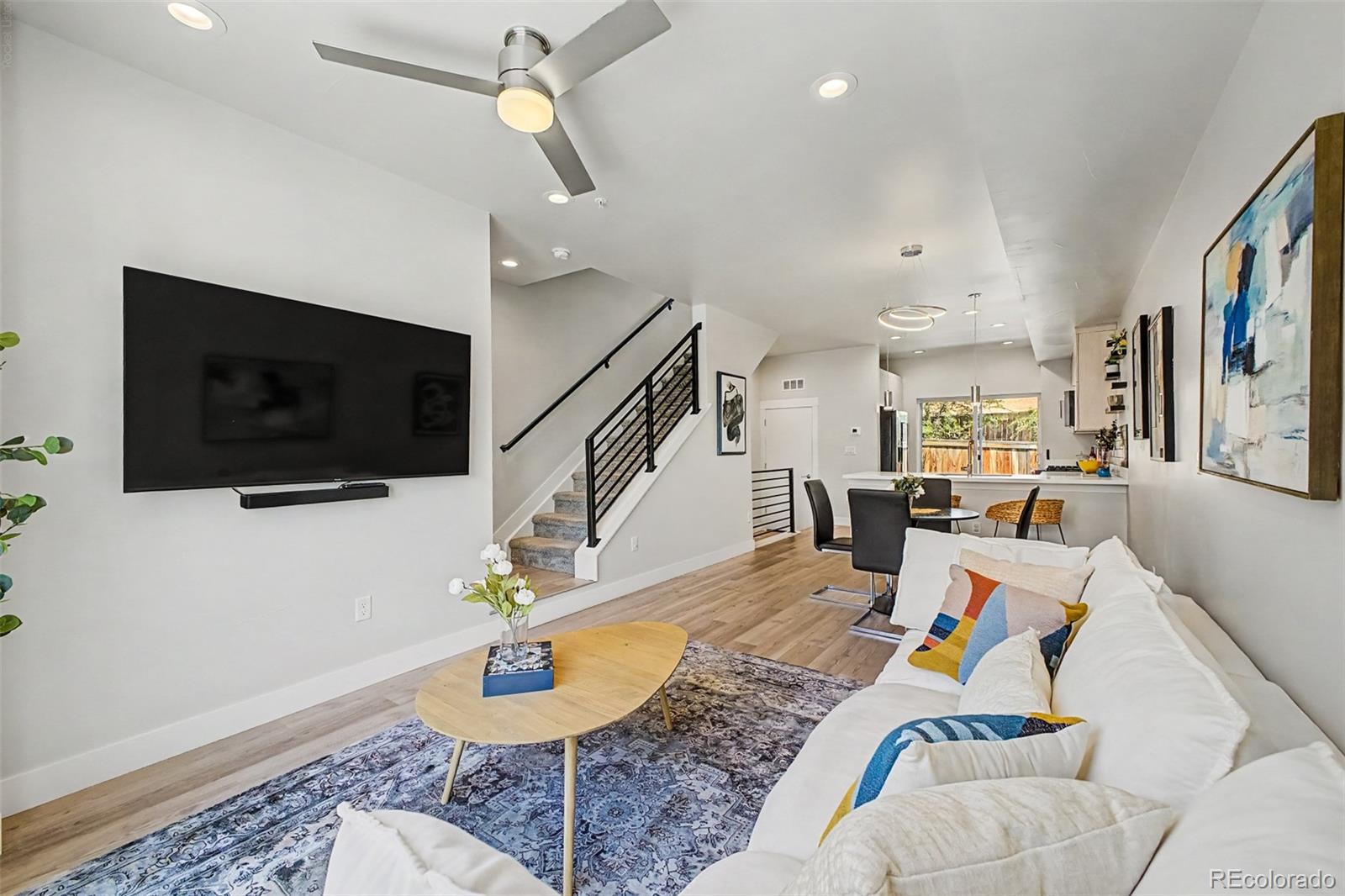 3437 W 63rd Place