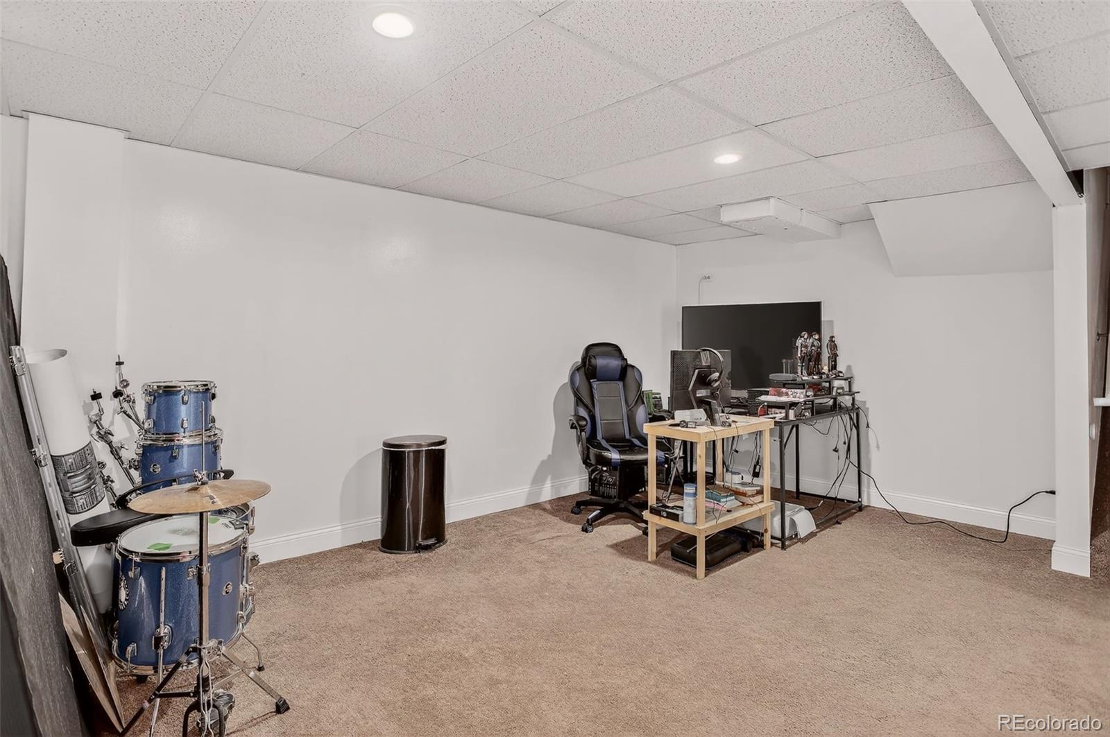 6034 S Parfet Street