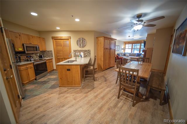 53 Hunki Dori Court Unit: 8802