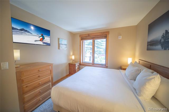 53 Hunki Dori Court Unit: 8802