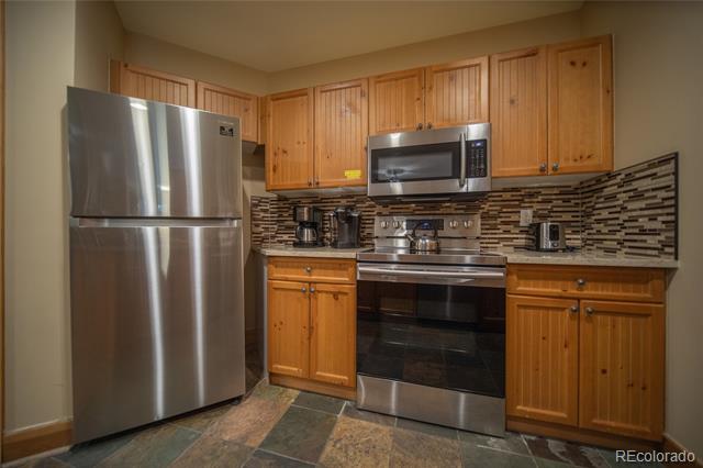 53 Hunki Dori Court Unit: 8802