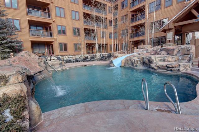 53 Hunki Dori Court Unit: 8802