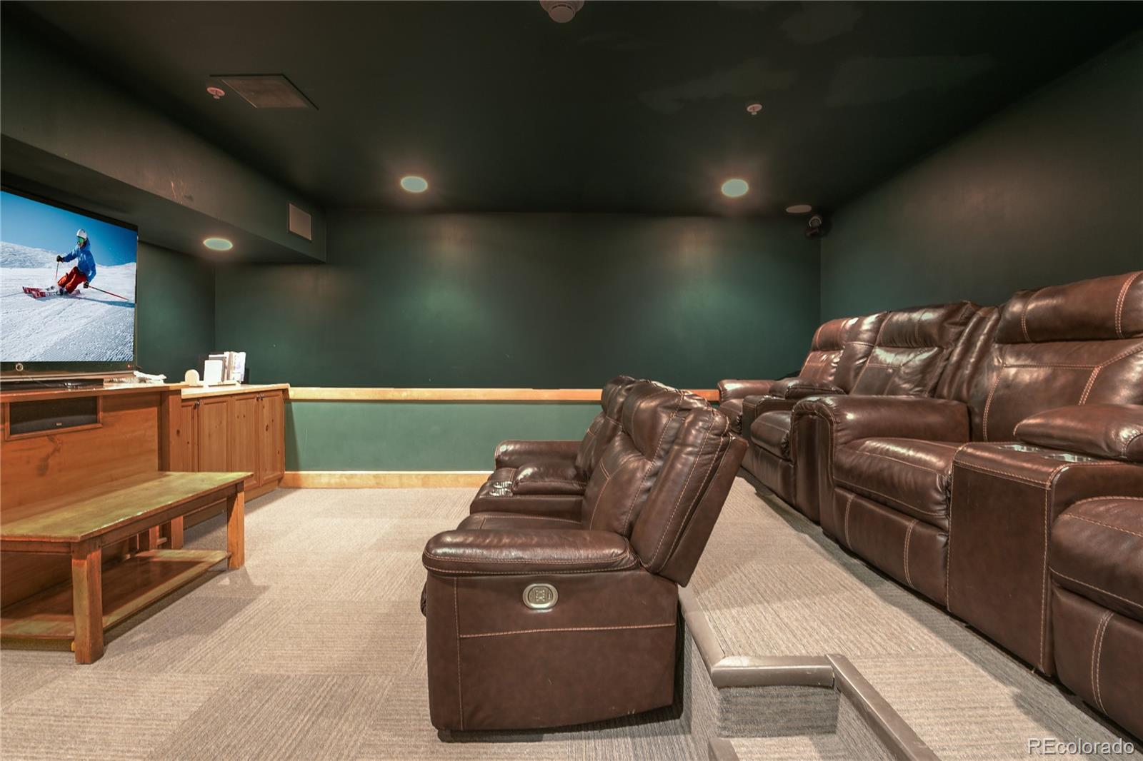 53 Hunki Dori Court Unit: 8802