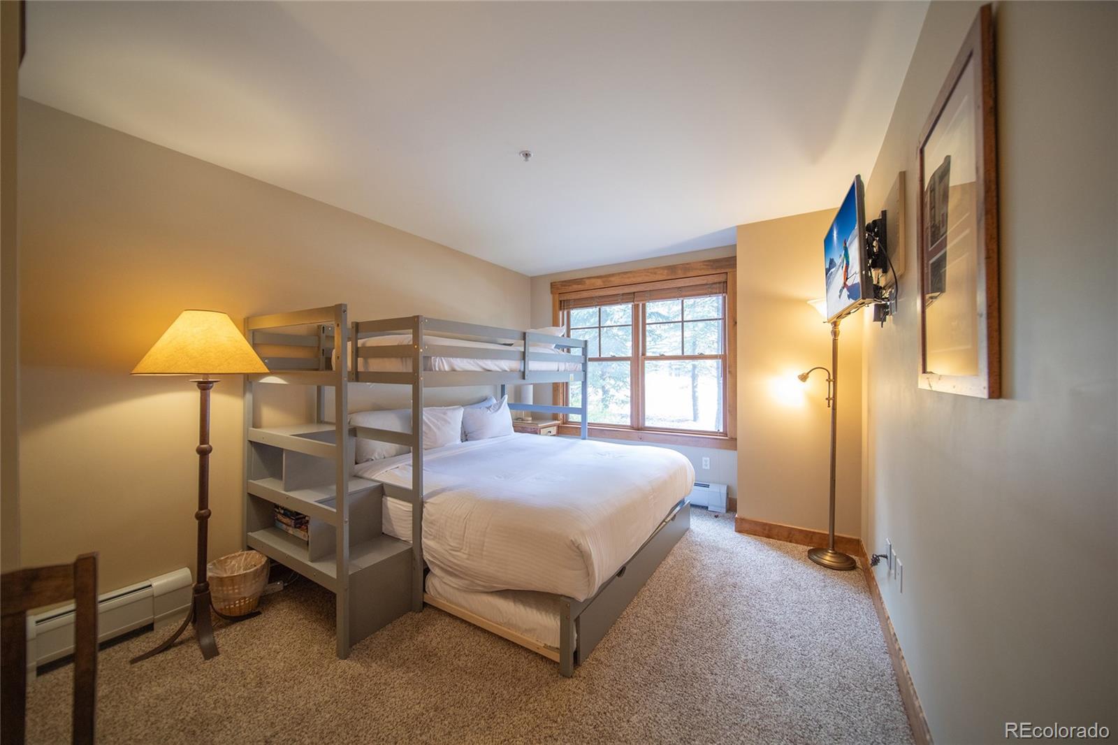 53 Hunki Dori Court Unit: 8802