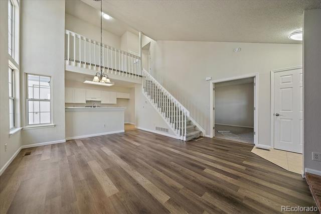 8329 W 90th Place