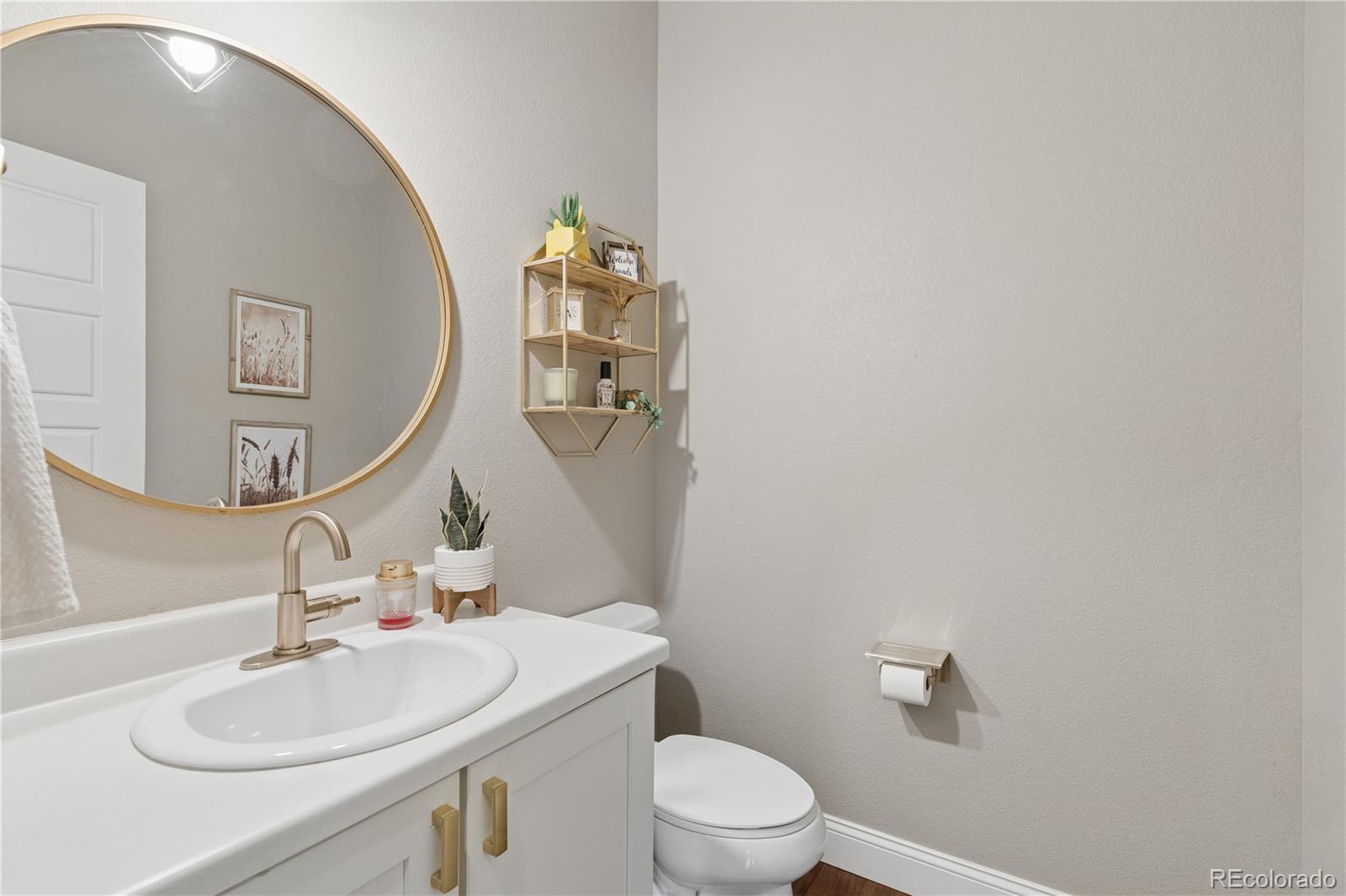 5056 Longs Peak Street