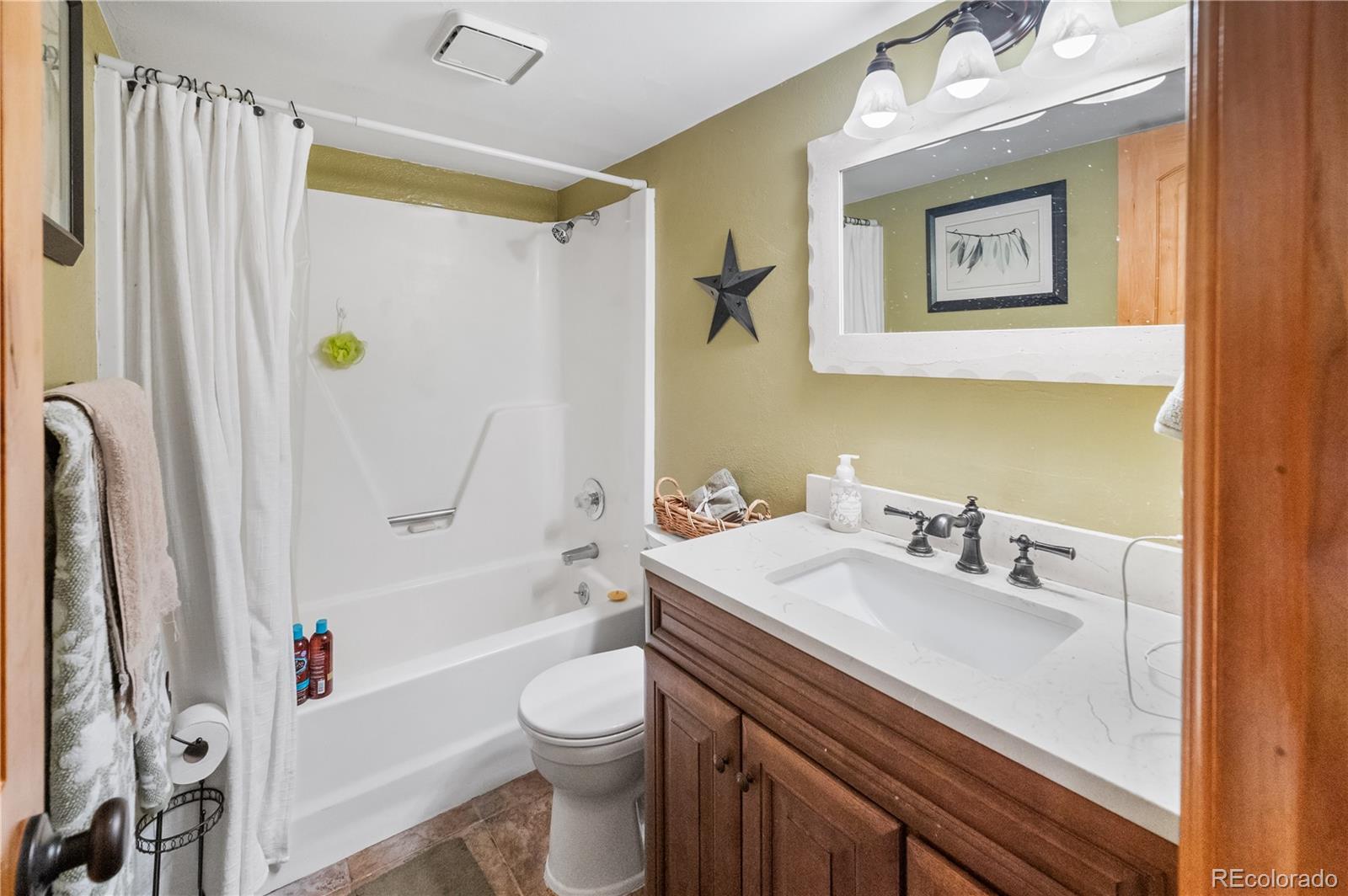 7222 Ryan Gulch Road Unit: 202