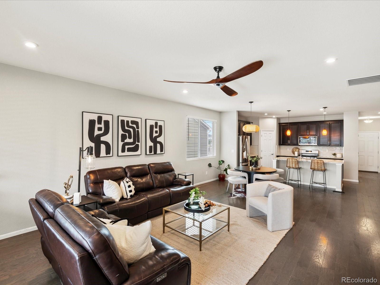 5205 Periwinkle Way