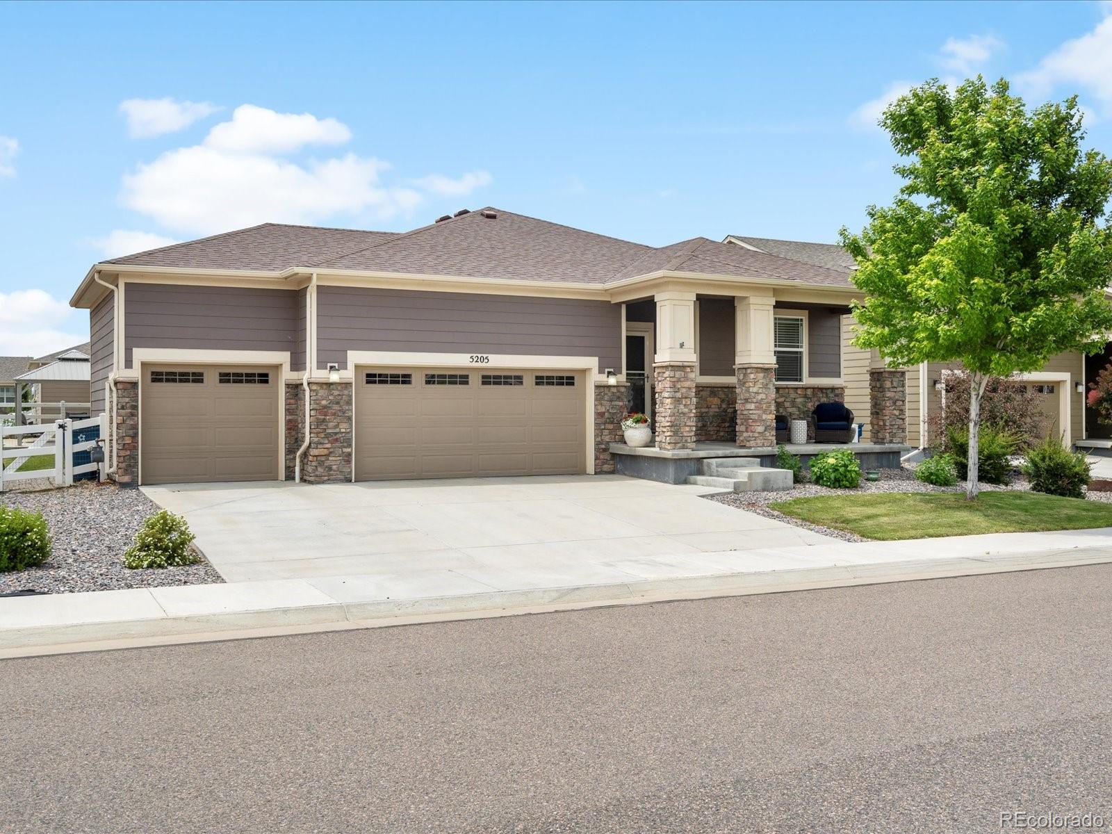 5205 Periwinkle Way
