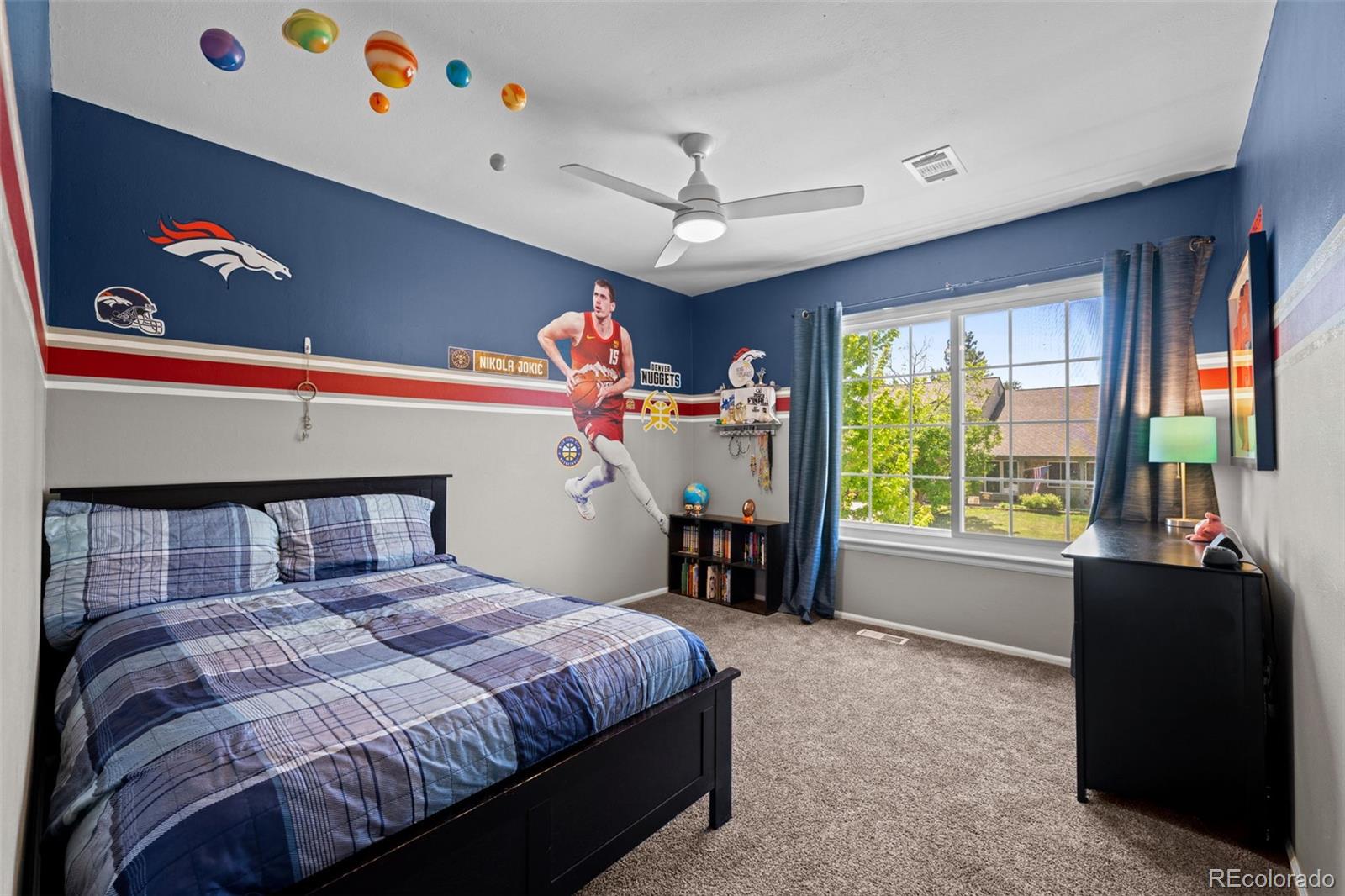 3767 E Phillips Circle