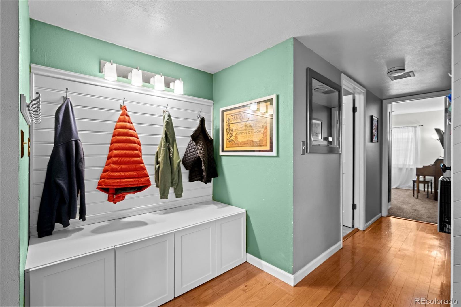 3767 E Phillips Circle