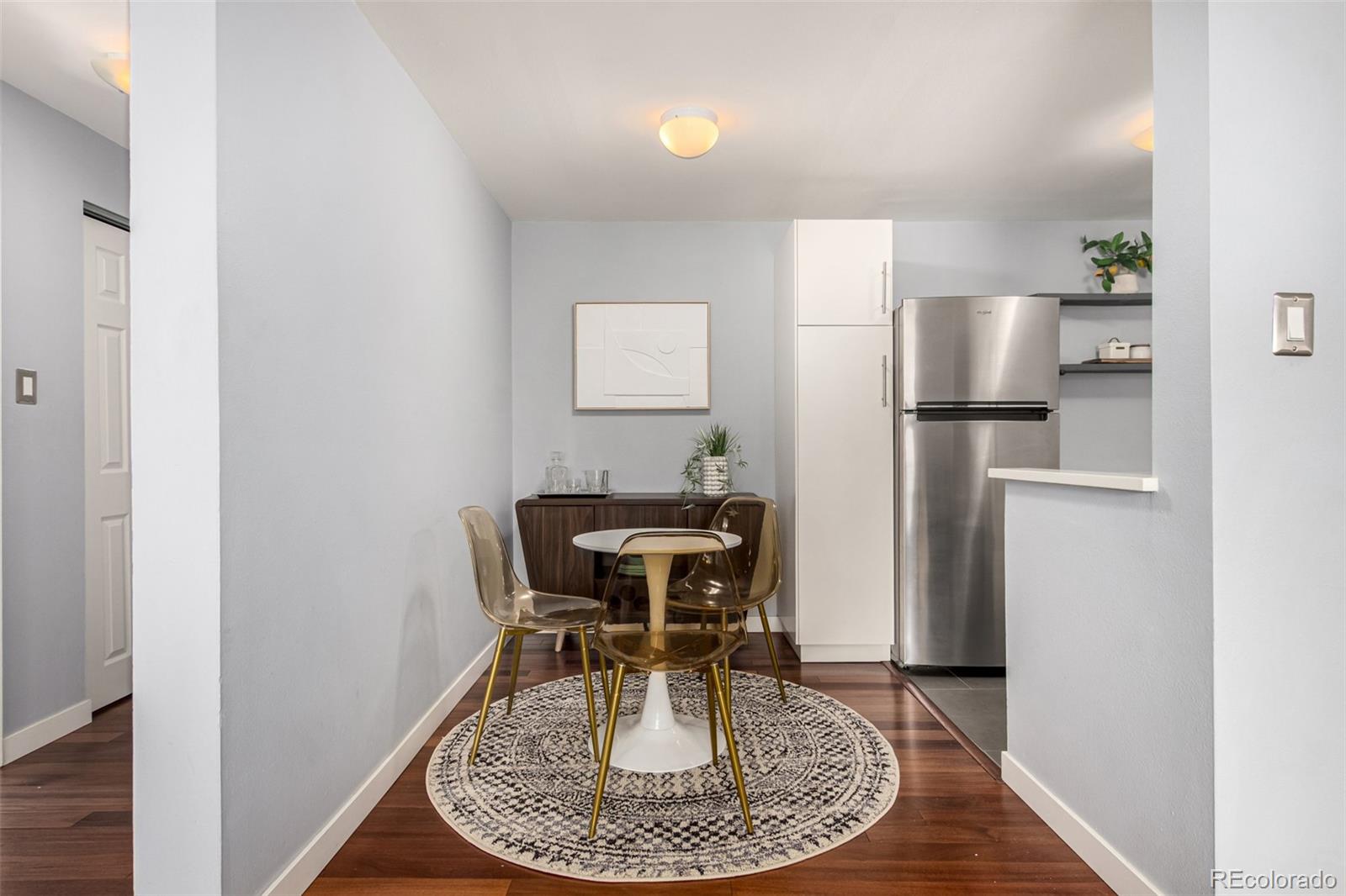 1260 York Street Unit: 204