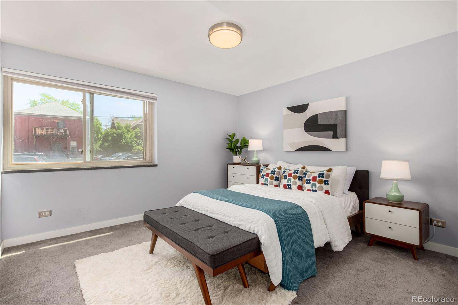 1260 York Street Unit: 204