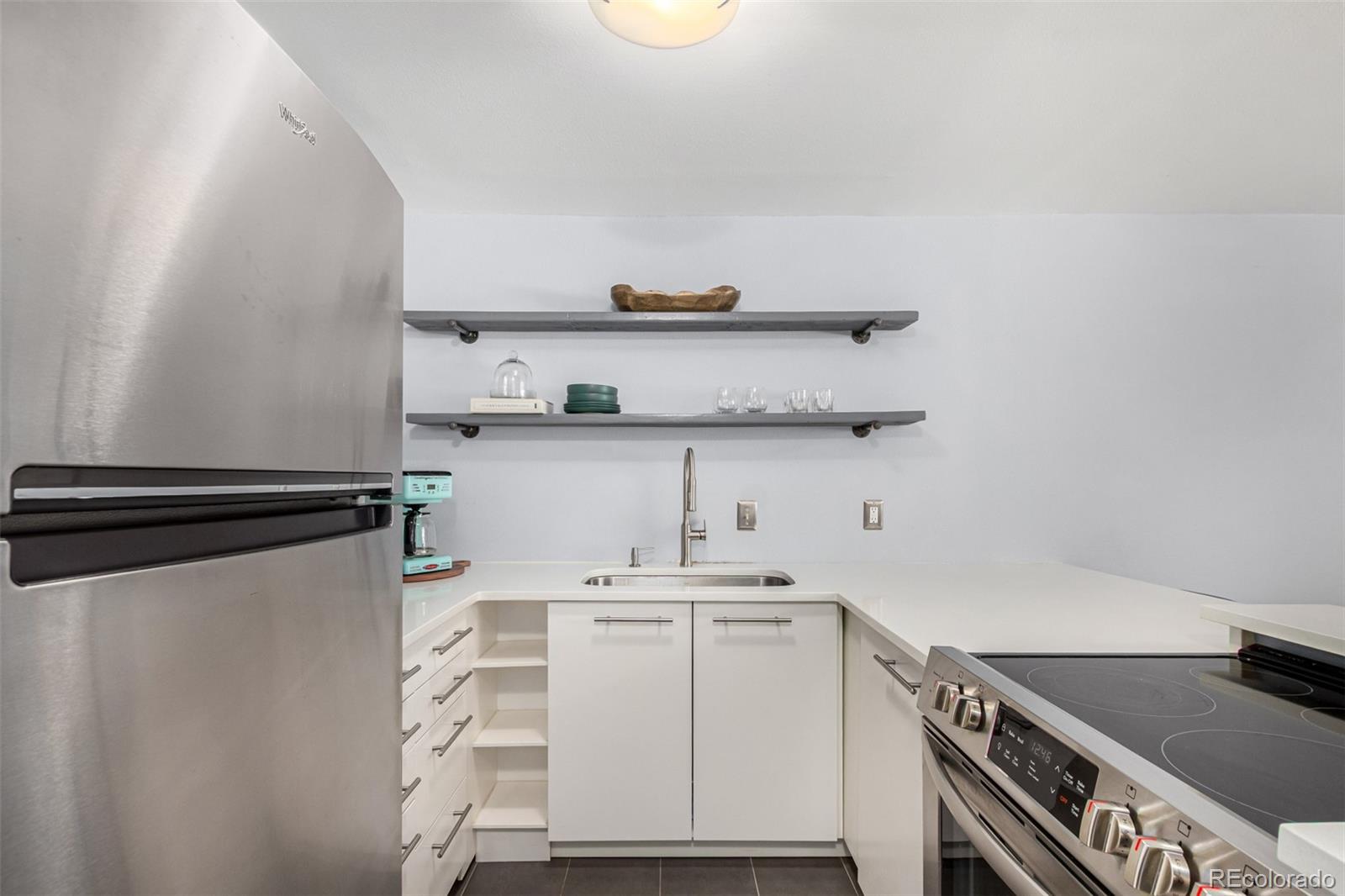 1260 York Street Unit: 204